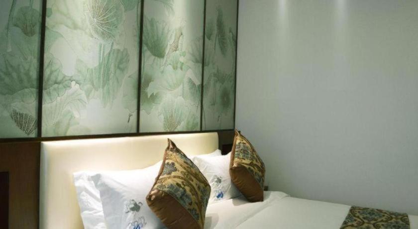 Noble Center Hotel 3*
